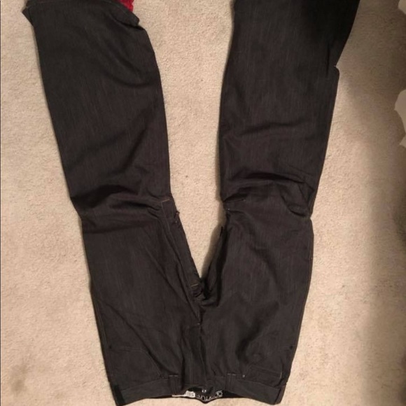 Brand New Snowboard/Snow Pants - Picture 5 of 7